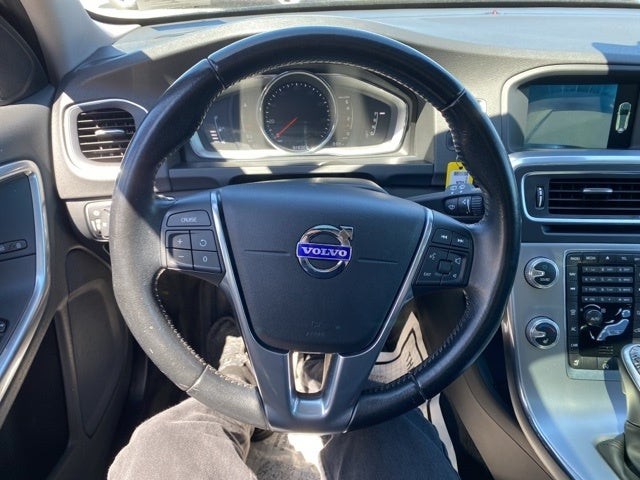 2017 Volvo V60 T5 Premier